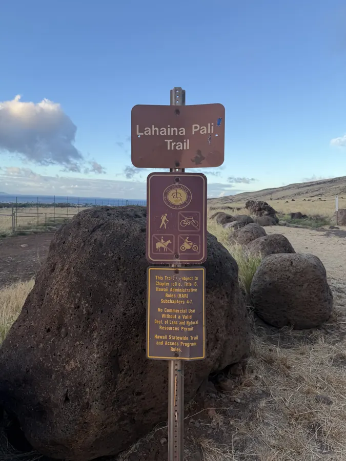 Māʻalaea (East) trailhead sign, taken just after finishing this run.